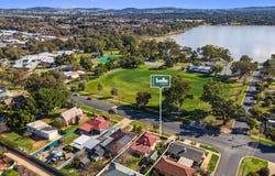 103 Main Street, Lake Albert, NSW 2650