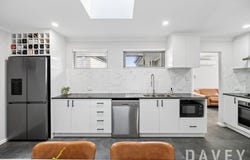 10 York Road, Greenwood, WA 6024
