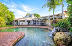 109-111 Jensen Street, Whitfield, Qld 4870