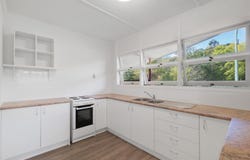 22 Quirk Street, The Gap, Qld 4061