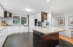 10 Stanley Street, Olinda, Vic 3788