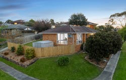87 Chalcot Drive, Endeavour Hills, Vic 3802