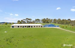 208 Stoddart Road, Mount Camel, Vic 3523