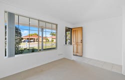 6 Maroon Place, Warnbro, WA 6169