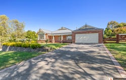 10 Pine Ridge Road, Kinglake West, Vic 3757