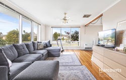 10 McFarlane Crescent, Epping, Vic 3076