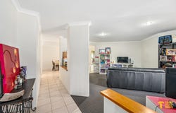 8 Leatherwood Rise, South Lake, WA 6164
