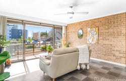 8/15-17 Wallis Street, Forster, NSW 2428