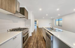 131 Bramley Avenue, Charlemont, Vic 3217