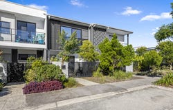 10 Dorothy Street, Baringa, Qld 4551