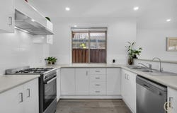 34 Cyclamen Place, Macquarie Fields, NSW 2564