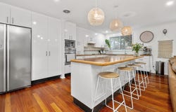 32 President Wilson Walk, Tanilba Bay, NSW 2319