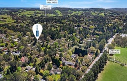 11 Riversdale Avenue, Burradoo, NSW 2576