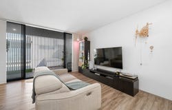 16/402 Carrington Street, Hamilton Hill, WA 6163