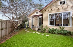 25 Gilford Grove, Cheltenham, Vic 3192