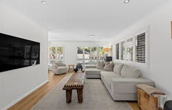 25 Taronne Street, Carindale, Qld 4152