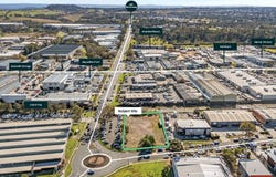 1 Watsford Road, Campbelltown, NSW 2560