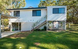 220 Centre Road, Russell Island, Qld 4184