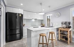 34 Ngungun Crescent, Glass House Mountains, Qld 4518