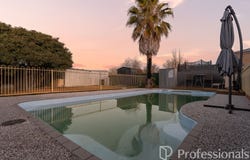 15 Locke Street, Raglan, NSW 2795