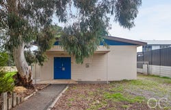9 Jennifer Drive, Morphett Vale, SA 5162