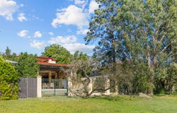 100 Edmondstone Street, Newmarket, Qld 4051