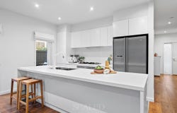 2 Fairview Drive, Cheltenham, Vic 3192