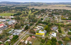 14A White Avenue, Romsey, Vic 3434