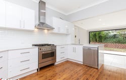 2 Douglas Avenue, East Tamworth, NSW 2340