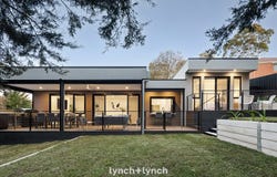 15 St Johns Lane, Mount Eliza, Vic 3930