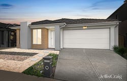 23 Melaan Way, Clyde North, Vic 3978