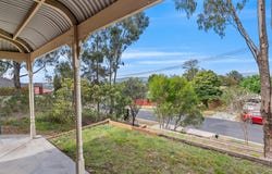 6 Clarey Avenue, Seymour, Vic 3660