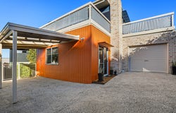 2/33 Marriners Lookout Road, Apollo Bay, Vic 3233