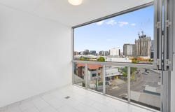 1059/16 Hamilton Place, Bowen Hills, Qld 4006