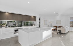 102 Hillcrest Street, Rochedale, Qld 4123