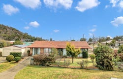 2 Alice Street, Stanthorpe, Qld 4380