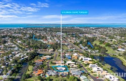 6 Florida Court, Torquay, Qld 4655