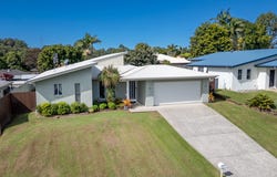 10 Prospect Place, Cooroy, Qld 4563