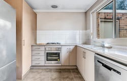 4/6-8 Murray Court, Cranbourne, Vic 3977