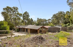 305 Traylen Road, Stoneville, WA 6081