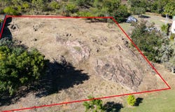 1-3 Potts Street, Belgian Gardens, Qld 4810