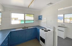 15 Murphy Street, Dysart, Qld 4745