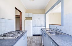 215 Stewart Street, Bathurst, NSW 2795