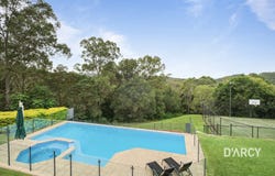 487 Gold Creek Road, Brookfield, Qld 4069