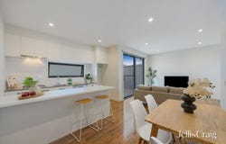 2/16 Browns Road, Bentleigh East, Vic 3165