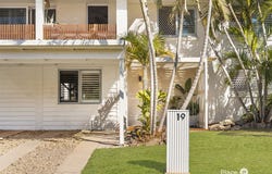 19 Robina Street, Margate, Qld 4019