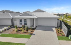 30 Tablelands Crescent, Banya, Qld 4551