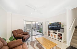3/44 Fern Parade, Griffin, Qld 4503