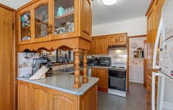 25 Tennent Road, Mount Hutton, NSW 2290