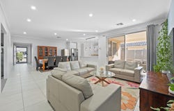 8 Venetian Way, Baldivis, WA 6171